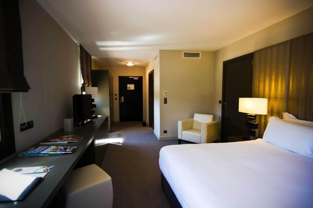 Le Daya Hotel & Spa - Boutique Hotel Roquebrune-sur-Argens Quarto foto