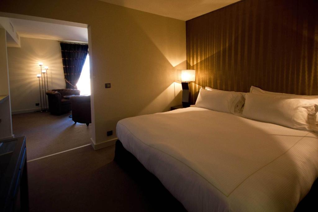Le Daya Hotel & Spa - Boutique Hotel Roquebrune-sur-Argens Quarto foto